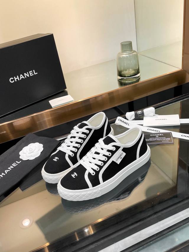 chanel 2025Sf Chanel's Latest And Currently Super Popular Biscuit Shoes. Popu