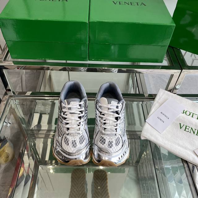 p Direct Sales Bottega Veneta New Sports Shoes Classic And Versatile Comfort
