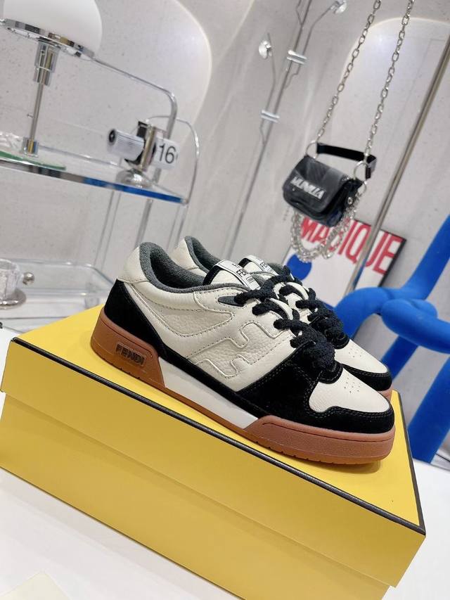 p Direct Sales Of The Hottest Fendi Fendi New Year Couple Sneakers Casual Spo