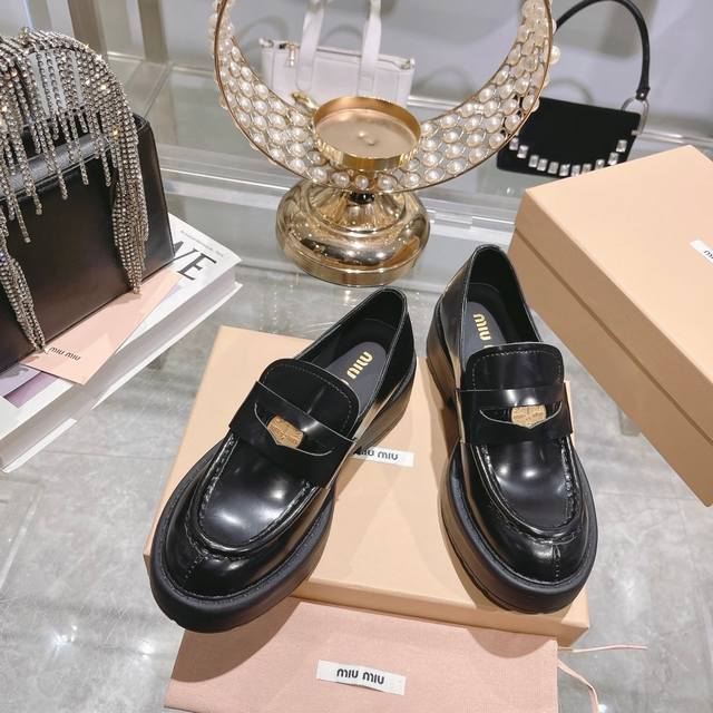p Direct Sales Miumiu Ss New Style Retro Thick-Soled Coin Loafers Single Shoe