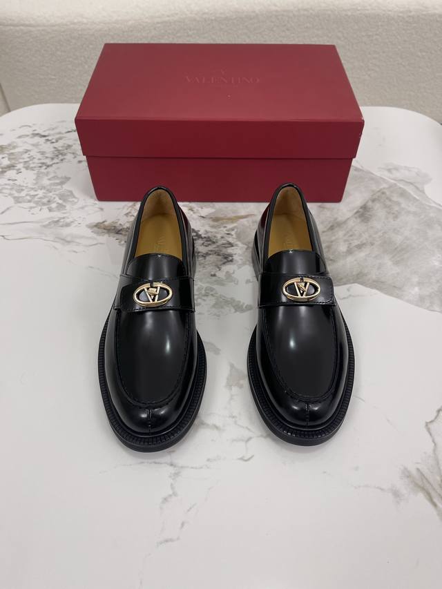 valentino Valentino New Men's Loafers Brand Logo Decoration Design Fashion Ca