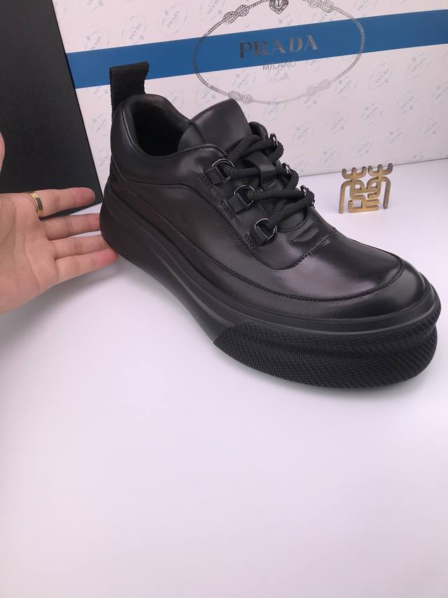 prad* Calfskin Ultra-Light Thick-Soled Casual Shoes Calfskin Leather Is Soft,