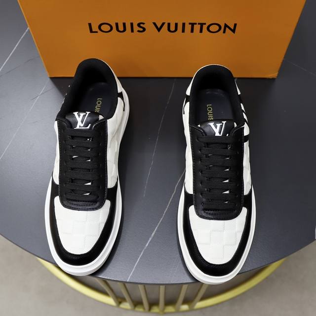Brand Lv Louis Vuitton Standard Size 38 44 45 Customized Grade Official Website