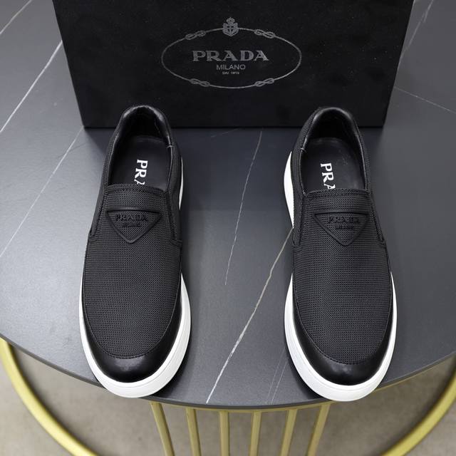 Brand Prada Standard Size Men's Size 38 44 45 Can Be Customized Grade Official W