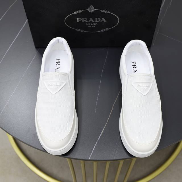 Brand Prada Standard Size Men's Size 38 44 45 Can Be Customized Grade Official W
