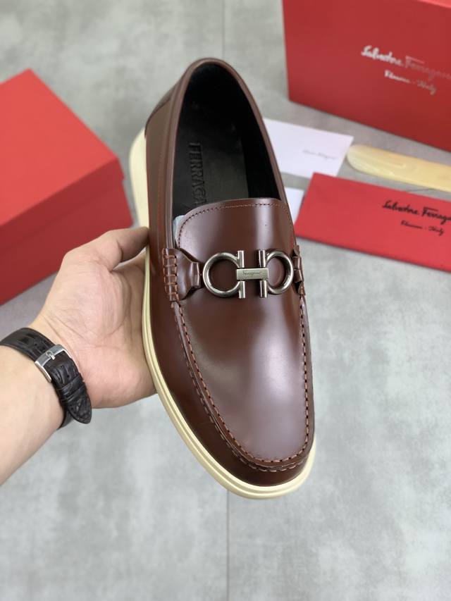 actory P Price P Real Price Water-Dyed Cow Lining Salvatore Ferragamo Ferraga