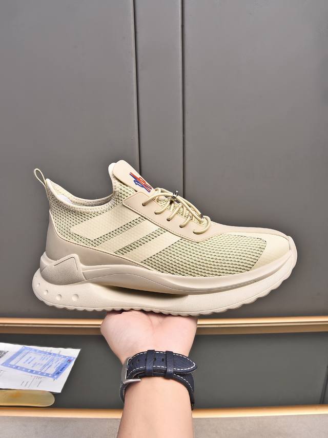 moncler Men's Outdoor Lace-Up Sneakers Are Comfortable And Non-Slip. Designed