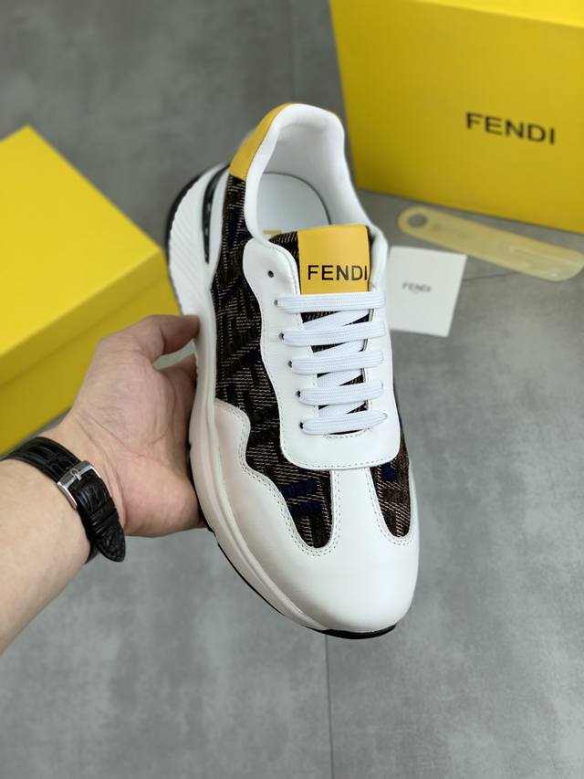 Factory P Price P Real Price Little Monster New Fendi Fendi New Simple Line Effe