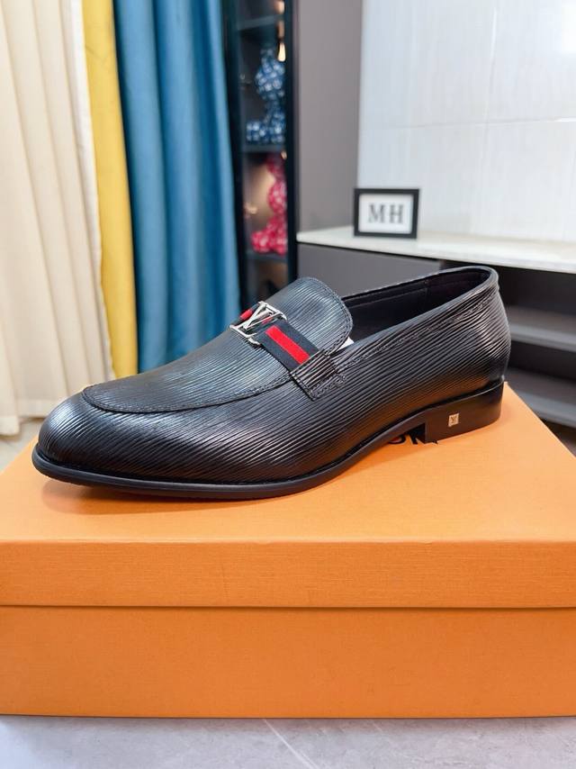 Factory Price P Cow Lining Lv Louis Vuitton New Open-Edge Pig Leather Shoes, The