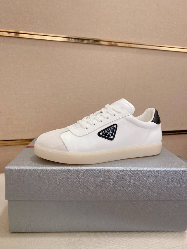Factory P Price High Version High Quality New Prada Prada Counters Simultaneousl