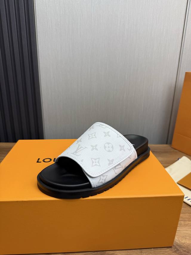 Factory P Price Lv. Hot Selling Men's Slippers Official Website One To One Produ