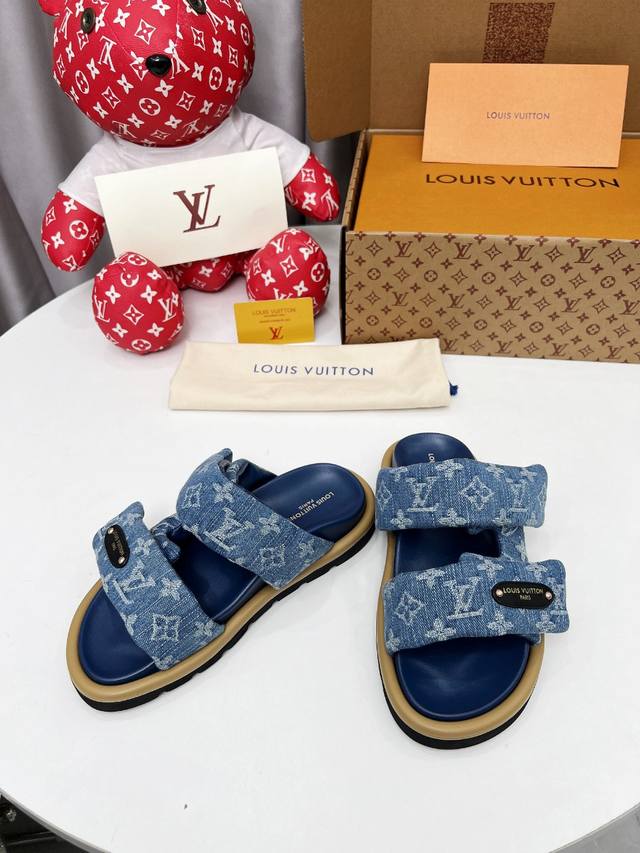 l Couple Model Size:35-45 Louis Vuitton Bread Slippers Are Another Hit. The L