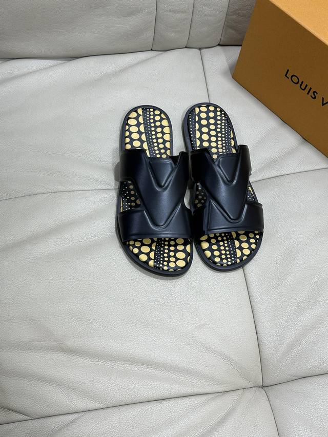 l Size:38-45 High-End Quality Lv Original Men's Spring And Summer Slippers Co