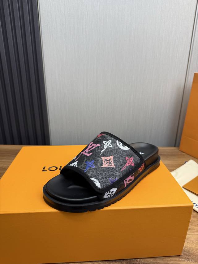 Factory P Price Lv. Hot Selling Men's Slippers Official Website One To One Produ