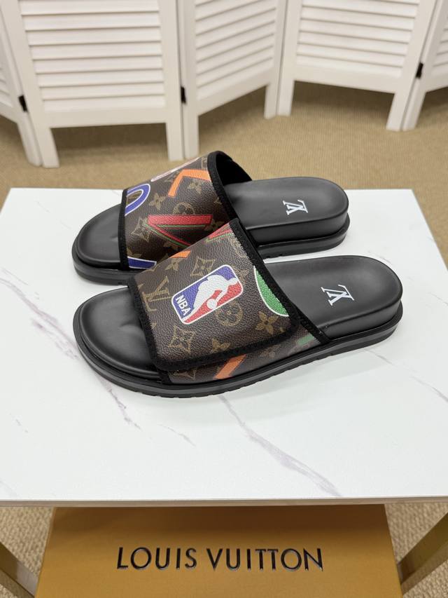 Real Price Lv-Louis Vuitton 2025 Spring And Summer New Slippers Are Both Fashion