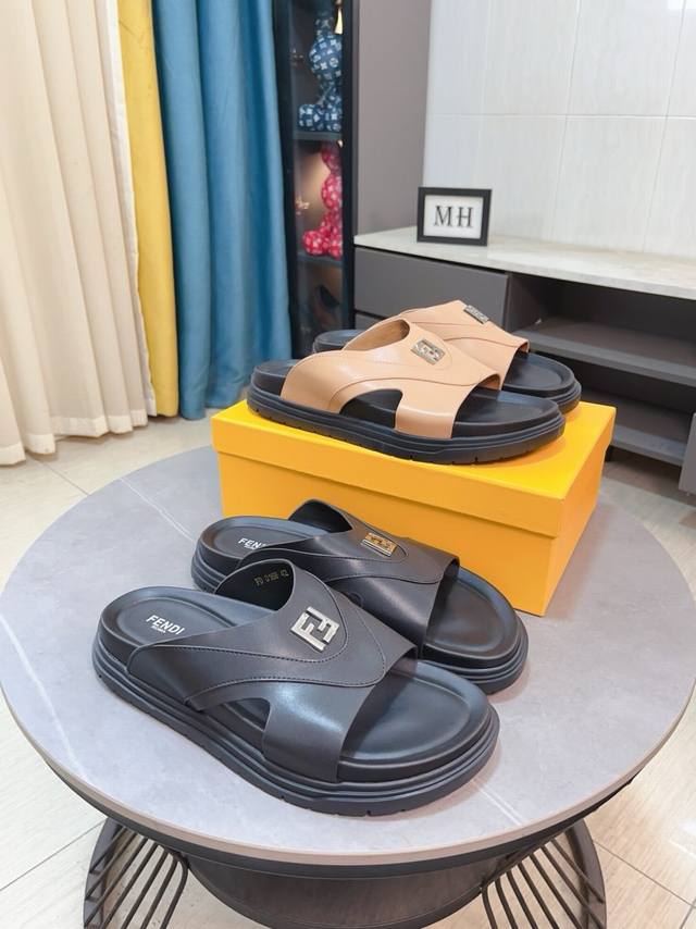 Factory Price P High-End Version Fendi Men's Slippers High-End Atmosphere And Hi