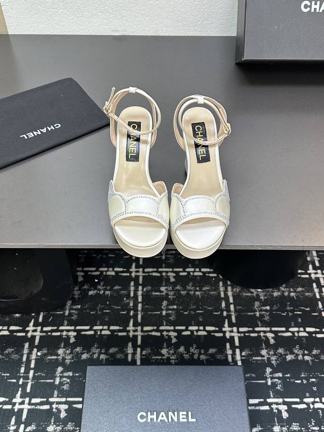 chanel Chanel 2025 Early Spring Classic Rhinestone Waterproof Platform Sandal