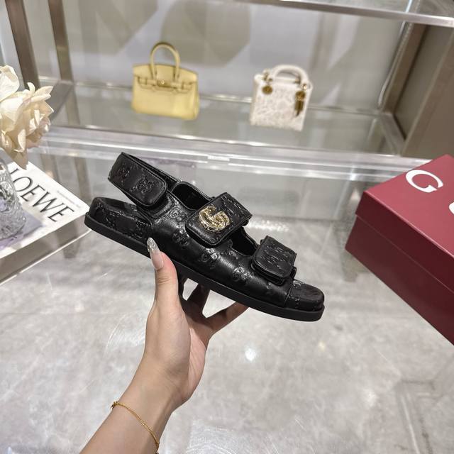 gucci Paris 2025 Spring New Marmont Gg Embossed Leather Sandals 990 Euros Thi