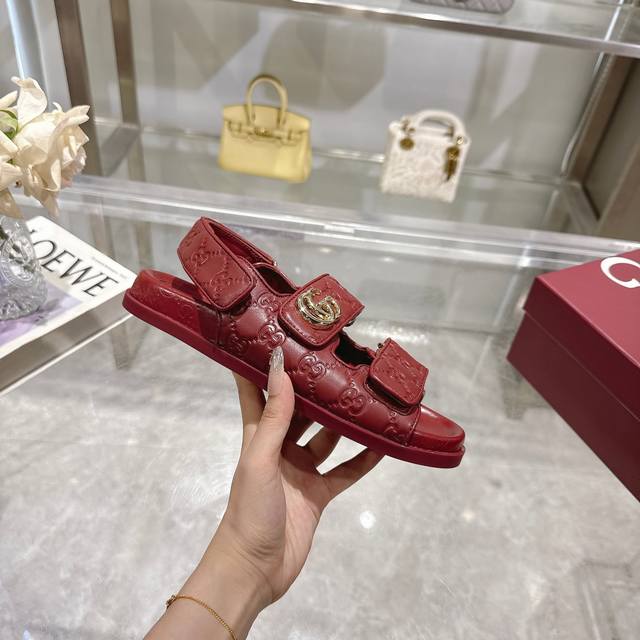 gucci Paris 2025 Spring New Marmont Gg Embossed Leather Sandals 990 Euros Thi