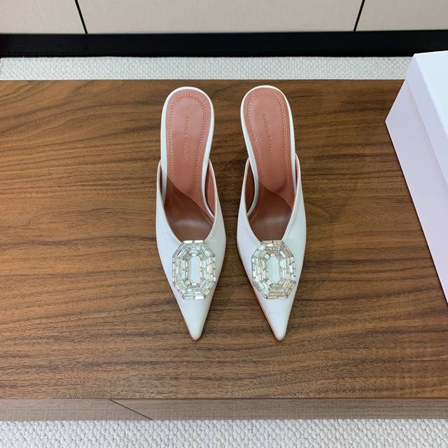amina Muaddi Diamond Buckle Pointed Half-Slippers Simple Temperament Upper Pa