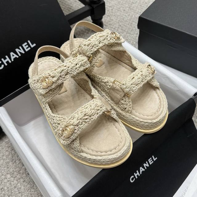 Classic Style * 25C Spring And Summer Classic Sandals And Beach Shoes Are Popula