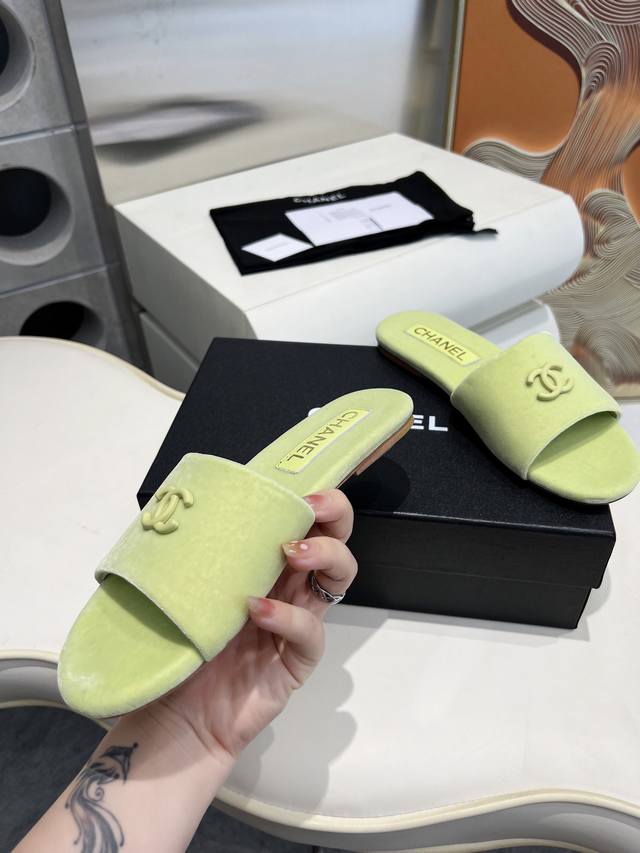 25 The Most Popular Flip Flops The Counters Are Simply Snapped Up. Popular Ph
