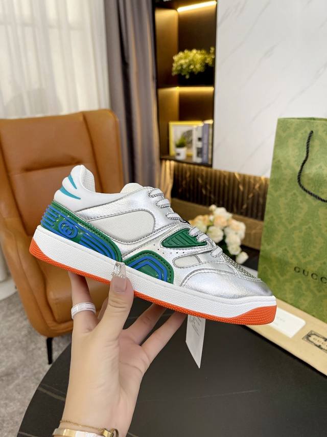 Factory P Direct Price Gucci Low-Top Sneakers Top Version New Color Matching Ear