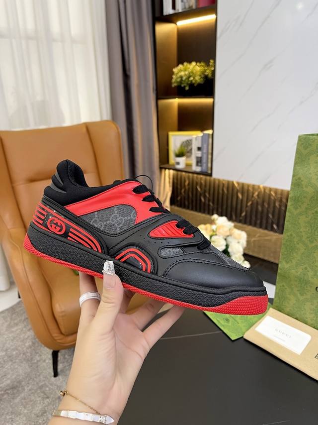 Factory P Direct Price Gucci Low-Top Sneakers Top Version New Color Matching Ear