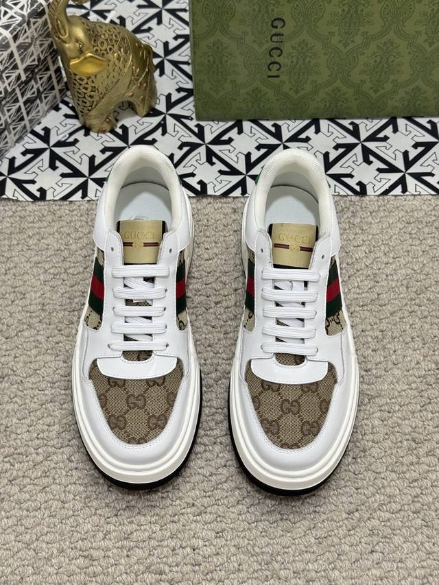 gucc*Gucci Classic Casual Fashion Men's Shoes. Popular Style. Simple And Eleg