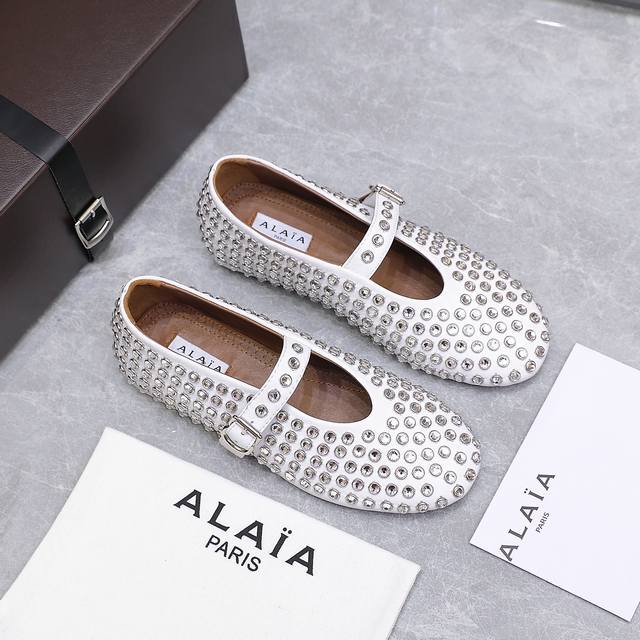 alaia Alaia 25Ss Catwalk Style Flat Mesh Ballet Shoes Are Popular All Over Th