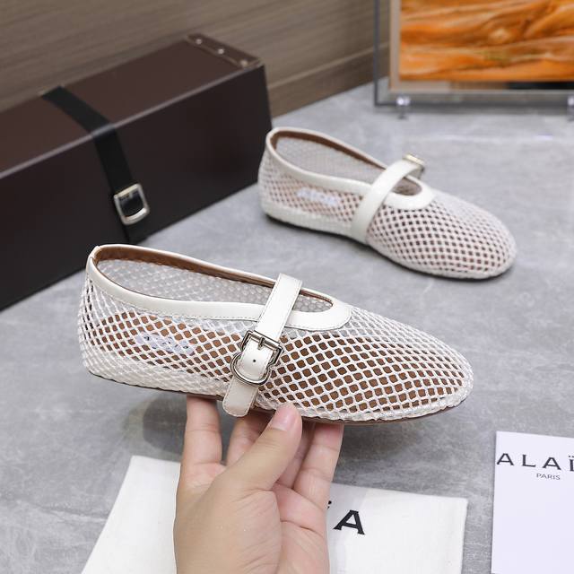 alaia Alaia 25Ss Catwalk Style Flat Mesh Ballet Shoes Are Popular All Over Th