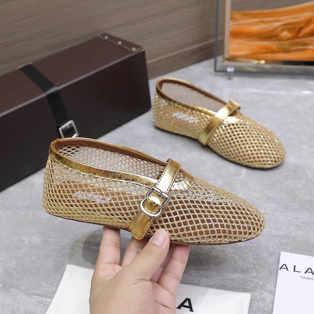 alaia Alaia 25Ss Catwalk Style Flat Mesh Ballet Shoes Are Popular All Over Th