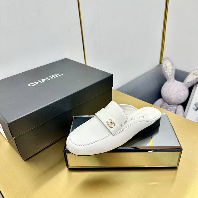 Factory Price 2025 Chanel Must-Have Item For This Season's Autumn And Winter Cha