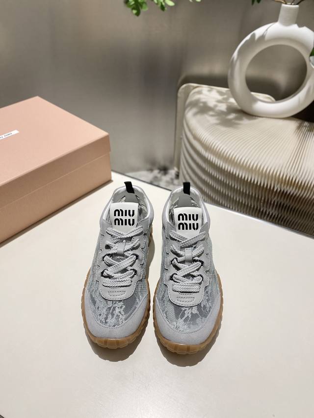 Factory Button 40 Miu Miu 2025 Forrest Gump Casual Shoes Sneakers Spring And Sum
