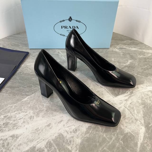 p's Latest Model Top Imported Calf Patent Leather Lining Super Soft Mixed She