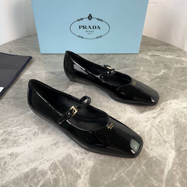 p Latest Model Top Imported Calf Patent Leather Lining Super Soft Mixed Sheep