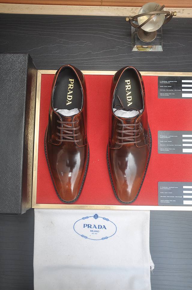 Factory Price P Prada Full High-End Cowhide Lining Latest Genuine Leather Busine
