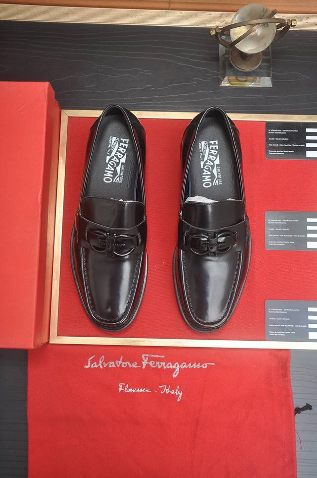 Factory Price P Ferragamo Ferragamo Counter Latest Model Original Imported Open