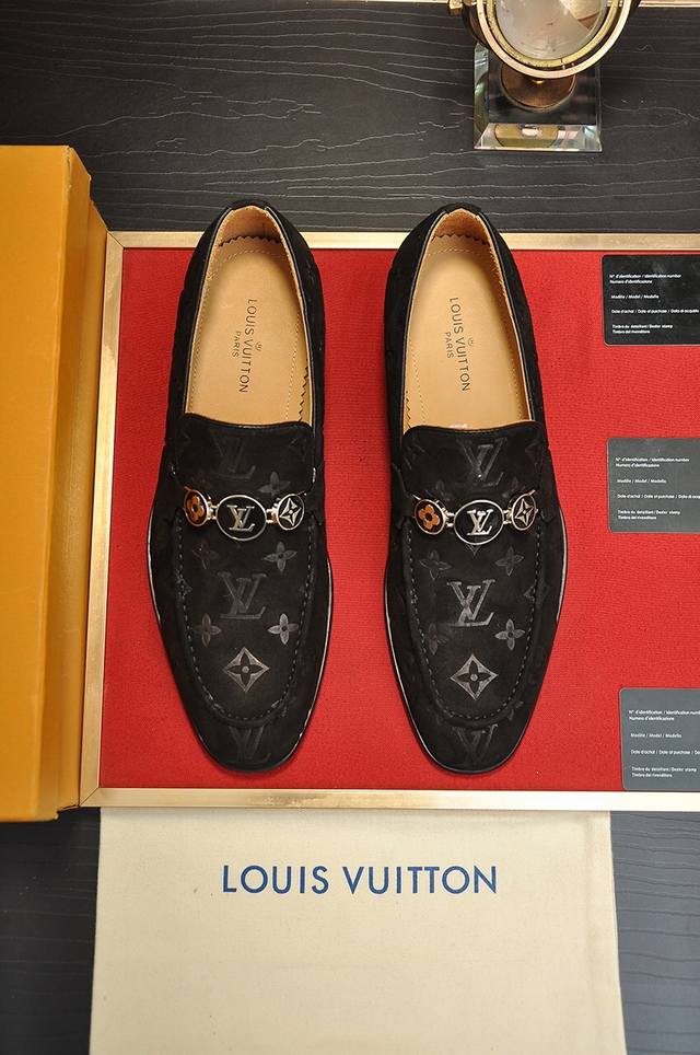 Factory Price P Lv Original Cowhide Lining Lv Latest Genuine Leather Business Su