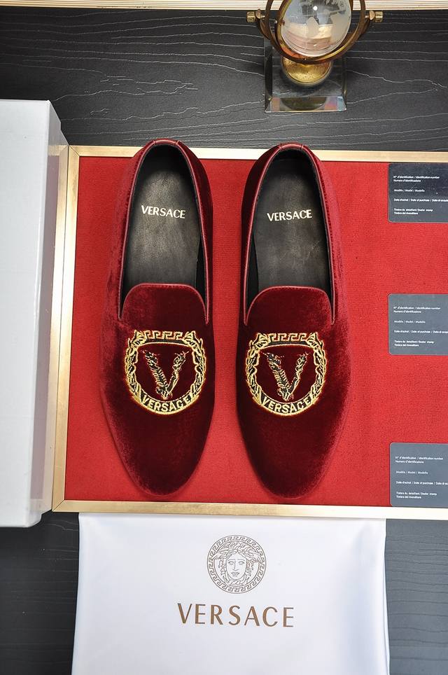 Factory Price P Versace Full Cowhide Lining Versace Counters Simultaneously Laun