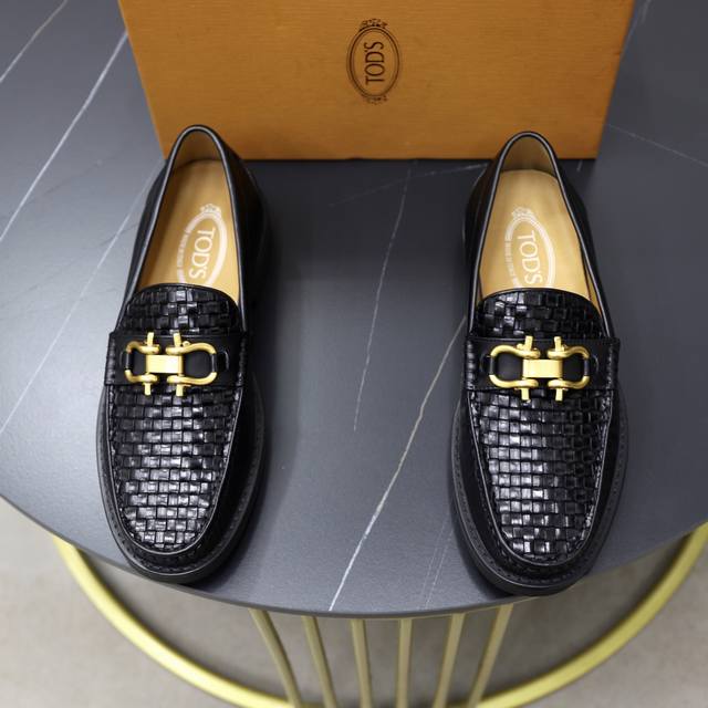 Factory Price Pp Brand Tods Tod S Standard Size Men's Size 38-44 45 Can Be Custo
