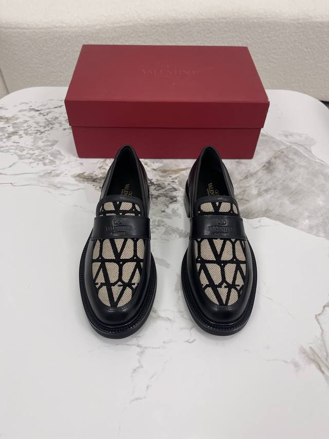 valentino Valentino New Men's Loafers Brand Logo Decoration Design Fashion Ca