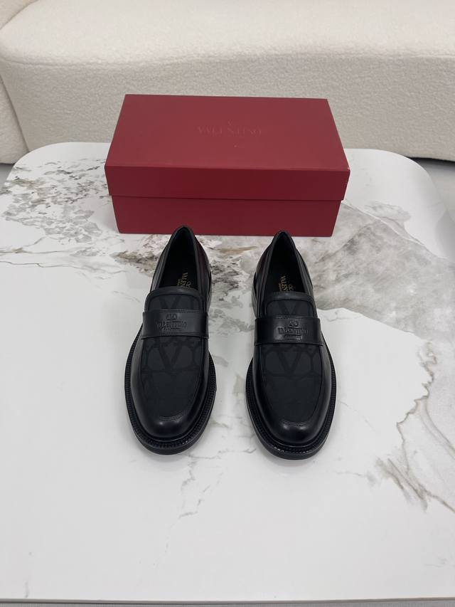 valentino Valentino New Men's Loafers Brand Logo Decoration Design Fashion Ca