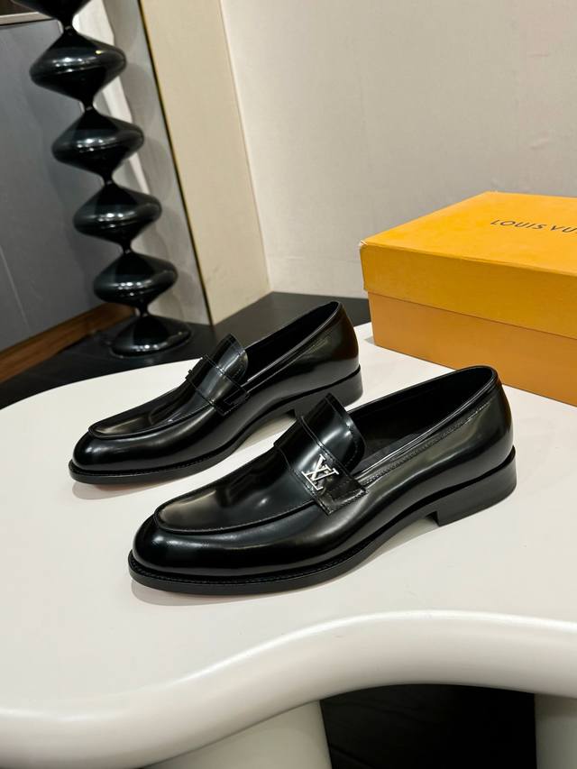 l.V~ High-End Men's Formal Casual Leather Shoes Classic Style High-End Atmosp