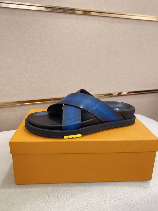 Factory P Price Lv Creates Top-Level Purchasing Men's Spring And Summer Slippers