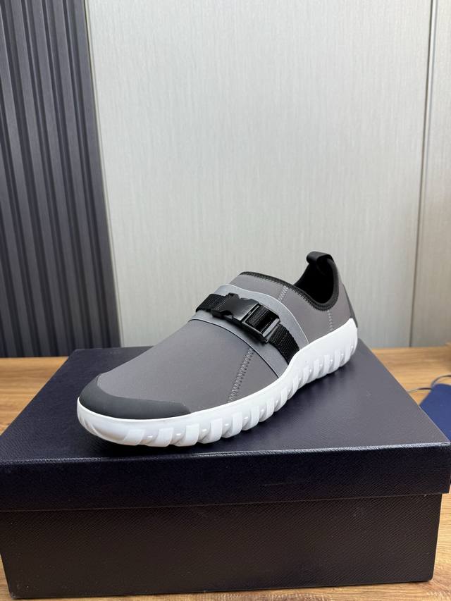 Factory P Price Prada Prada Popular Men's Shoes Shipped On The Official Website