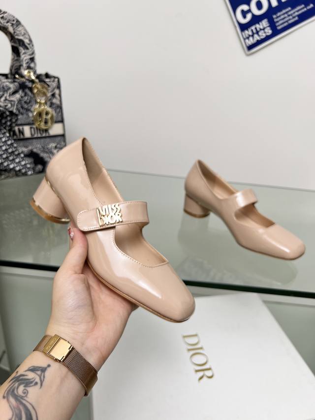dior Lace-Up Patent Leather High Heels Are Now Available. This Pair Of Miss D