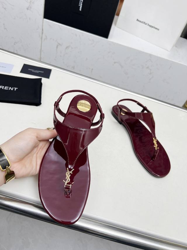 Saint Laurent: Burgundy Patent Leather Rubber Sole Genuine Leather Sole Size 35-