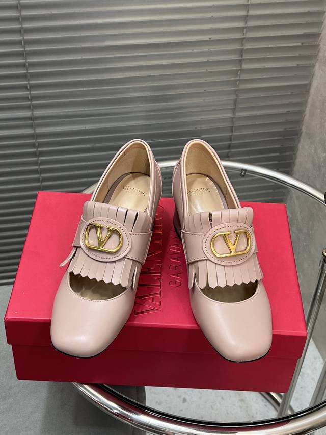 Factory Price Pp Top Version Valentino Valentino Vt New Mid-Heel Tassel Single S