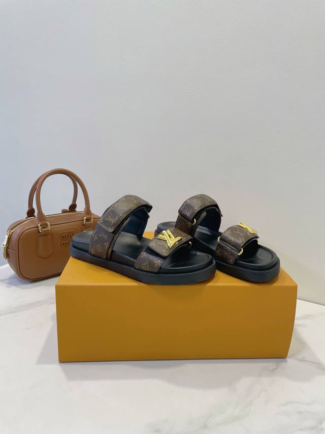 lv Louis Vuitton L's Donkey Monogram Embossed Print Classic Slippers This Sea